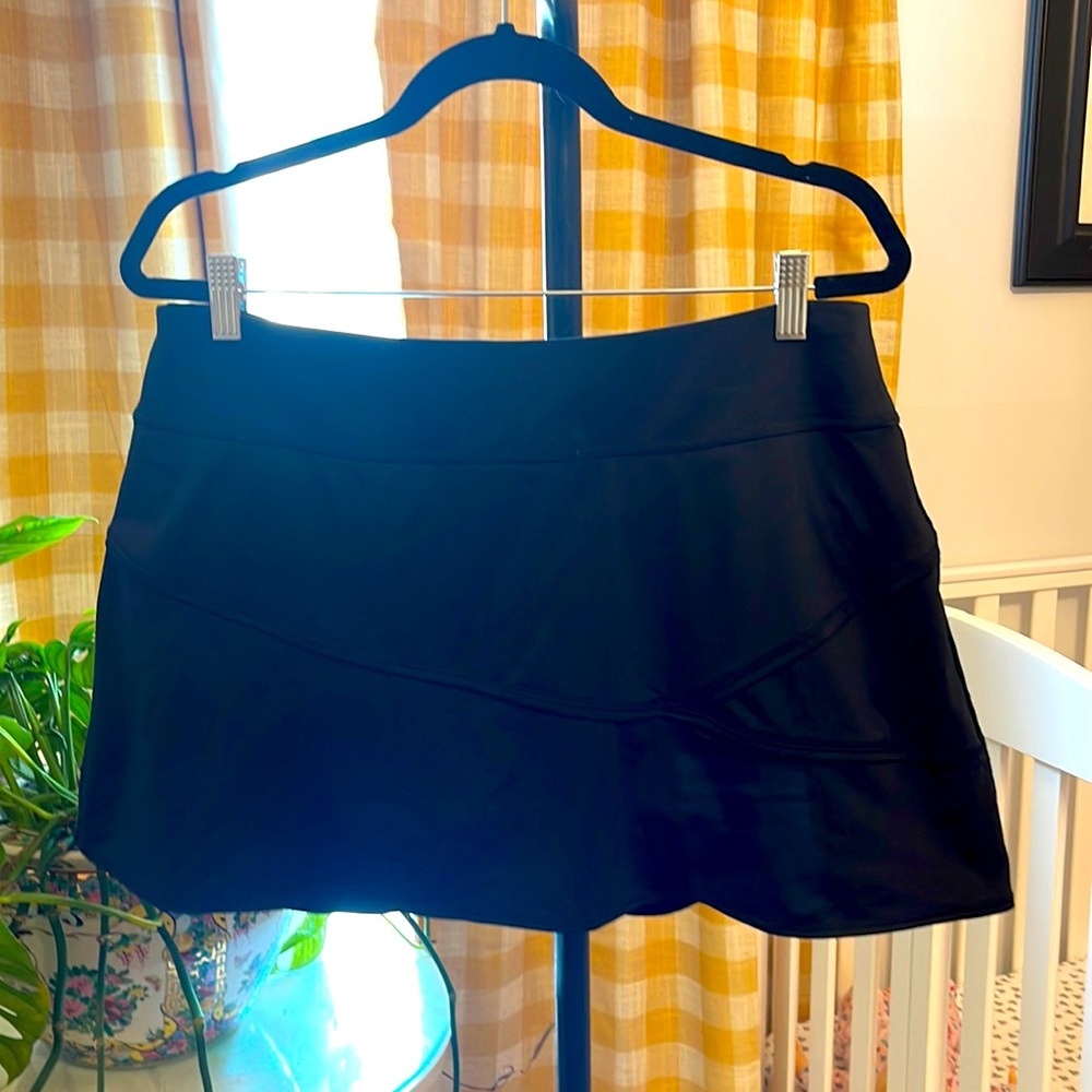 Athleta Black Skort Skirt with Shorts Women's Size Large L Pocket
